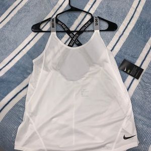 Nike women’s training top